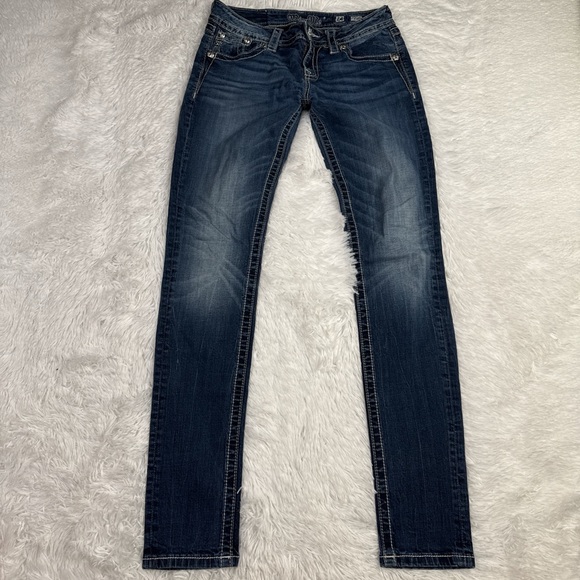 Miss Me Indigo Skinny Jeans with Detailed Pockets - Picture 2 of 6